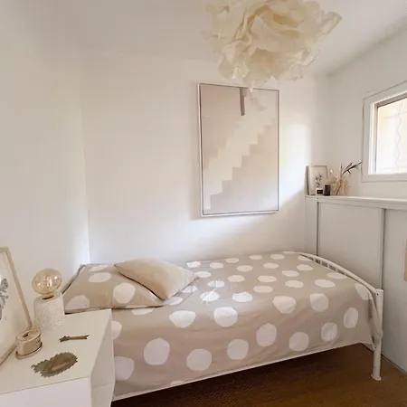 Appt Cosy Vue Panoramique A Giens - Plages A Pieds Appartement *
