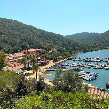 Appartement Appt Cosy Vue Panoramique A Giens - Plages A Pieds *
